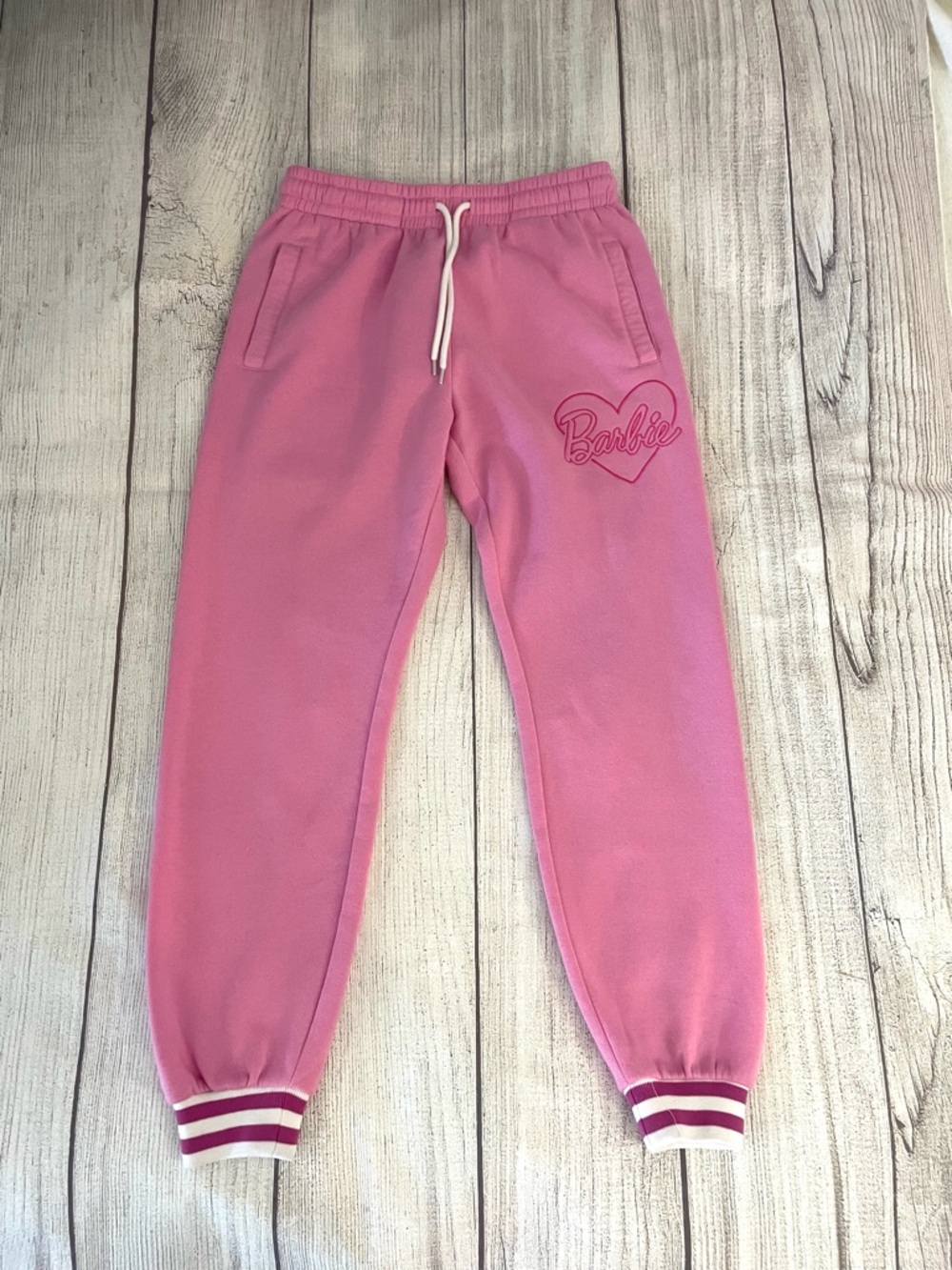 BARBIE Pink Women’s Sweatshirt and Joggers Pants Set 💖🌸💝😎 Size Medium - Picture 9 of 15